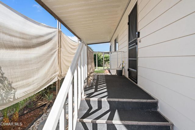 142 Via Rosal, Camarillo, CA 93012