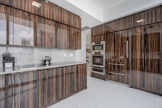 50 S Pointe Dr 1506, Miami Beach, FL 33139