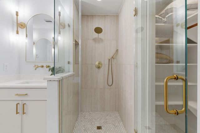 5002 Park Drive, Houston, TX 77023