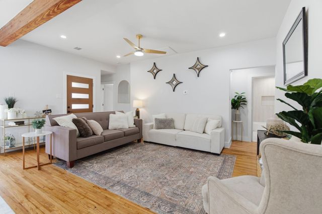 5002 Park Drive, Houston, TX 77023