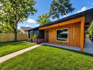 5002 Park Drive, Houston, TX 77023