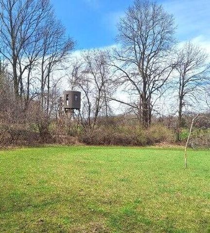 W985 Fur Farm ROAD, New Holstein, WI 53061