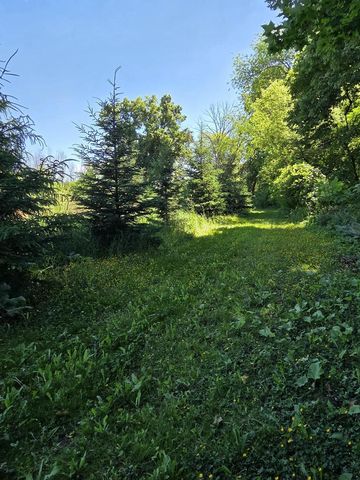 W985 Fur Farm ROAD, New Holstein, WI 53061