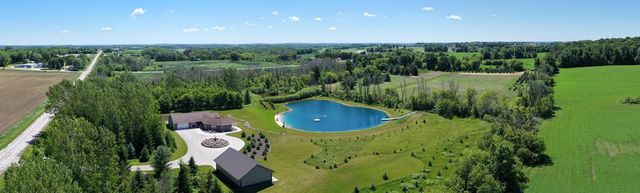 W985 Fur Farm ROAD, New Holstein, WI 53061