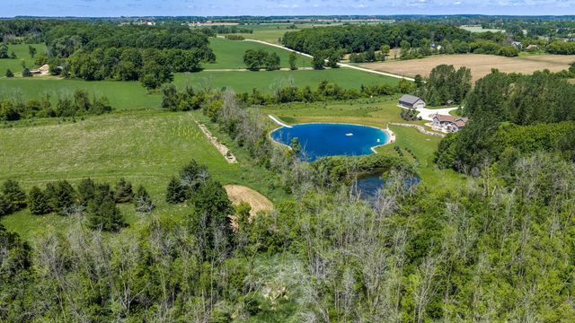 W985 Fur Farm ROAD, New Holstein, WI 53061