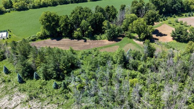 W985 Fur Farm ROAD, New Holstein, WI 53061