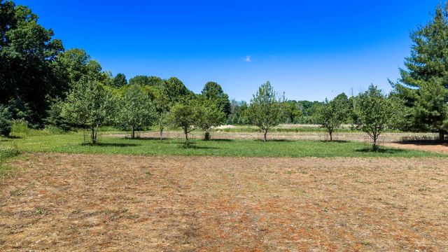 W985 Fur Farm ROAD, New Holstein, WI 53061