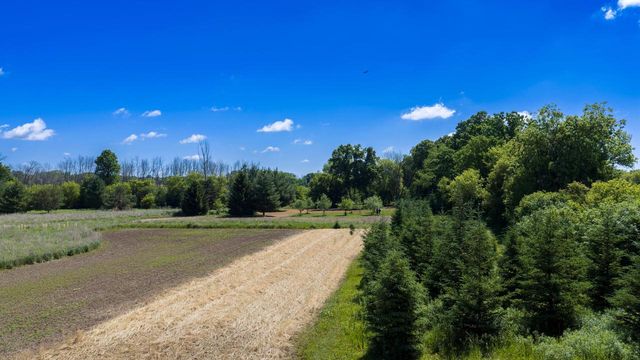W985 Fur Farm ROAD, New Holstein, WI 53061