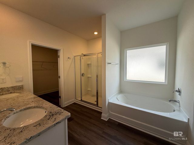 11442 Genuine Risk Circle, Daphne, AL 36526