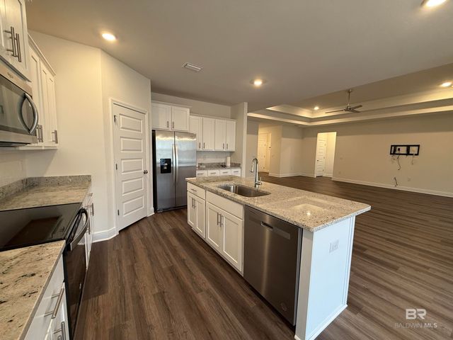 11442 Genuine Risk Circle, Daphne, AL 36526