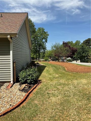 5403 Stone Trace, Gainesville, GA 30504