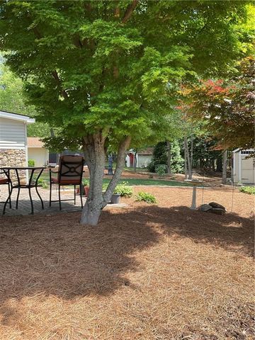 5403 Stone Trace, Gainesville, GA 30504