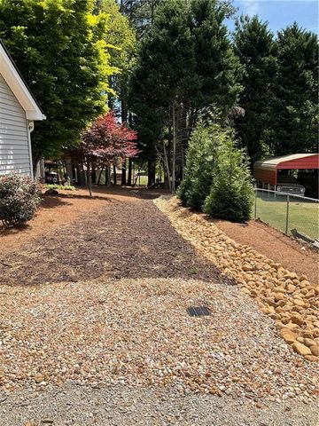 5403 Stone Trace, Gainesville, GA 30504