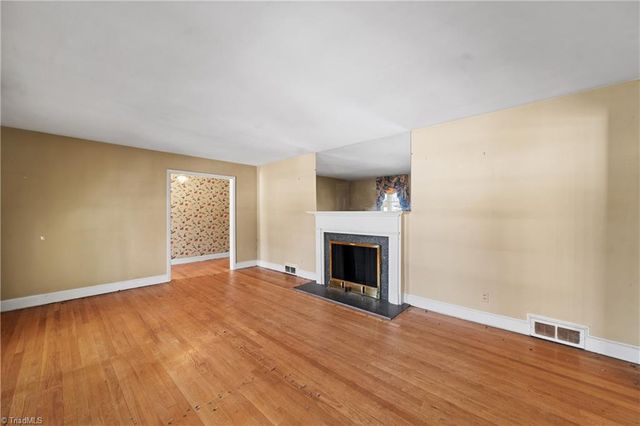 680 Chester Road, Winston-salem, NC 27104