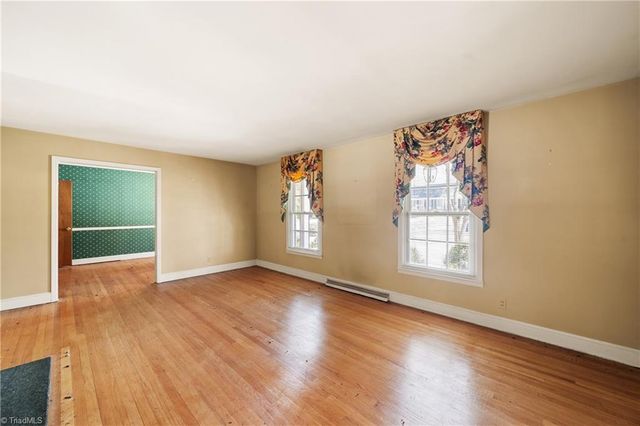 680 Chester Road, Winston-salem, NC 27104