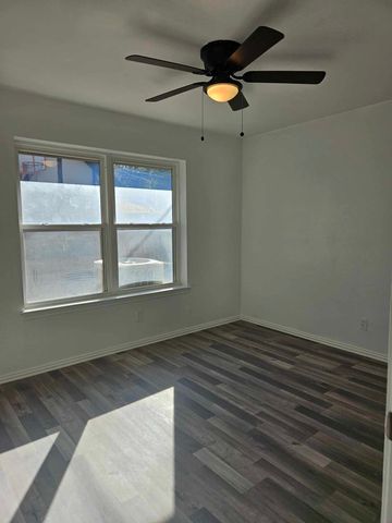 201 W Louella Drive, Hurst, TX 76054