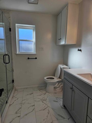 201 W Louella Drive, Hurst, TX 76054