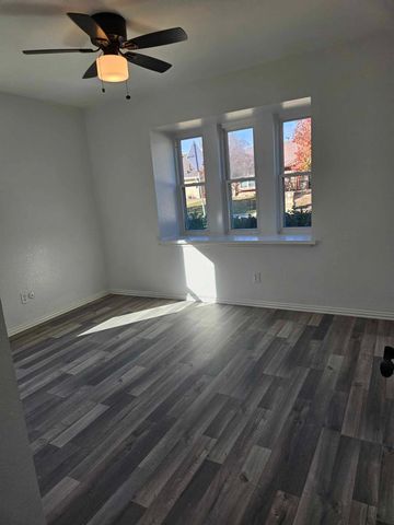 201 W Louella Drive, Hurst, TX 76054