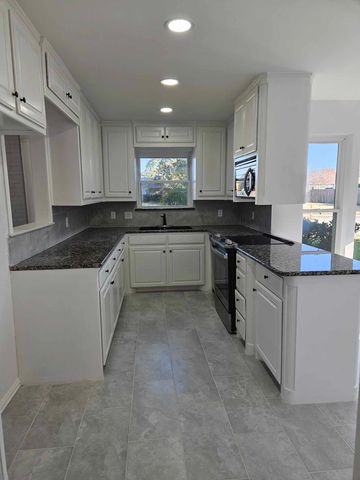 201 W Louella Drive, Hurst, TX 76054