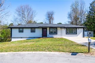 54 Jean Court, Hiram, GA 30141