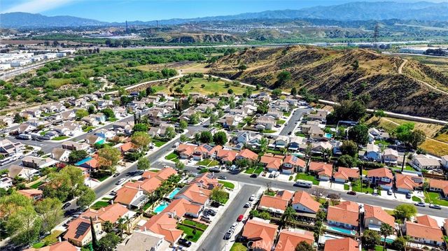 27964 Beacon, Castaic, CA 91384