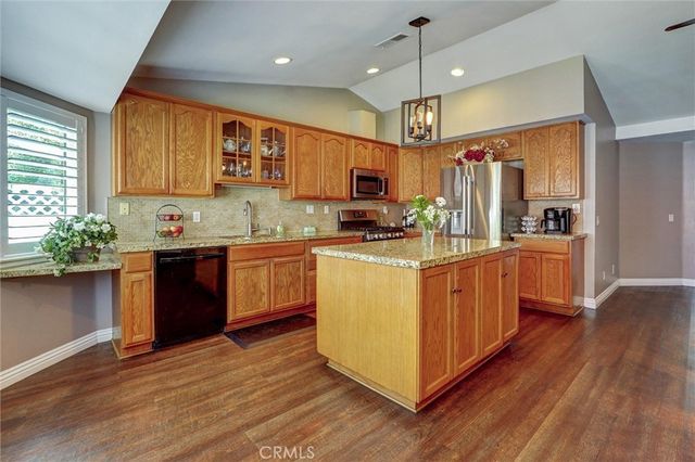 27964 Beacon, Castaic, CA 91384
