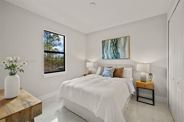 4282 2ND AVE SE, Naples, FL 34117