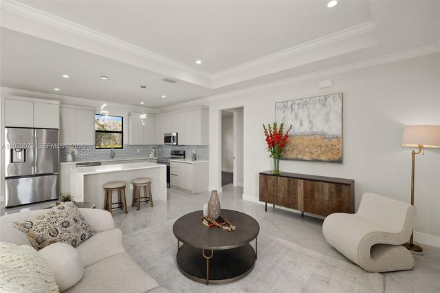 4282 2ND AVE SE, Naples, FL 34117