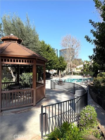 5720 Owensmouth 152, Woodland Hills (los Angeles), CA 91367