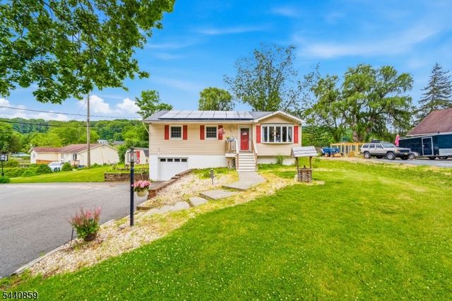 194 Decker Pond Rd, Green Twp., NJ 07821