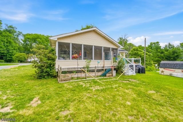 194 Decker Pond Rd, Green Twp., NJ 07821