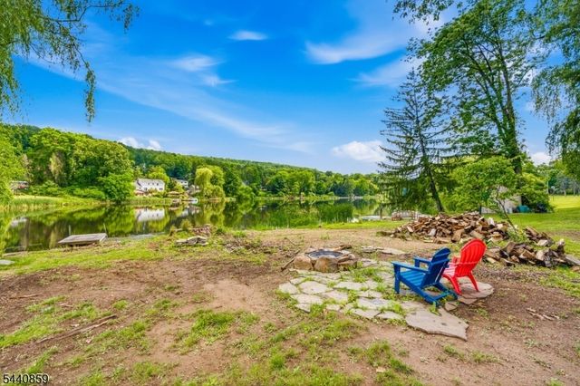 194 Decker Pond Rd, Green Twp., NJ 07821