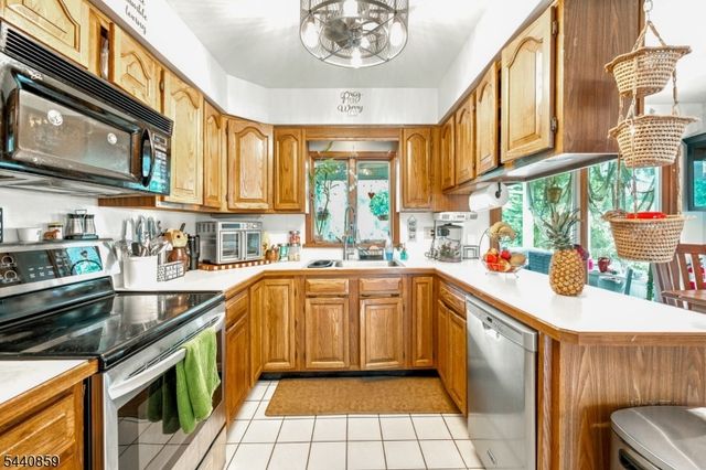 194 Decker Pond Rd, Green Twp., NJ 07821