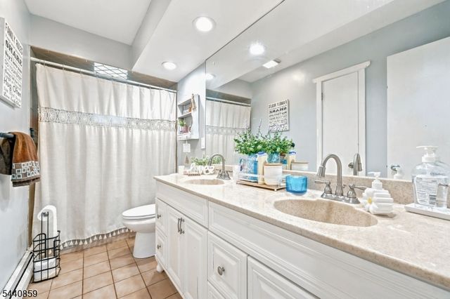 194 Decker Pond Rd, Green Twp., NJ 07821