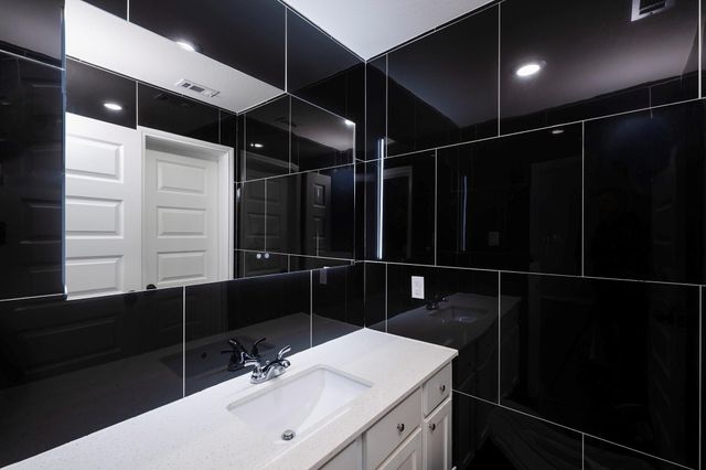 4330 Basin Park Drive, Manvel, TX 77578