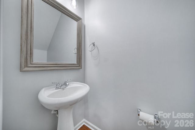 14844 Scothurst Lane, Charlotte, NC 28277