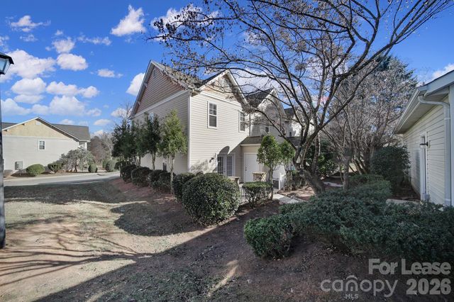 14844 Scothurst Lane, Charlotte, NC 28277