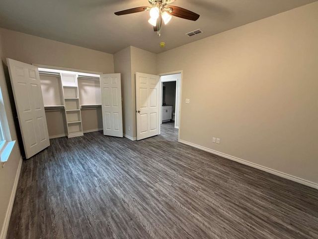 700 Walnut Street, Longview, TX 75601