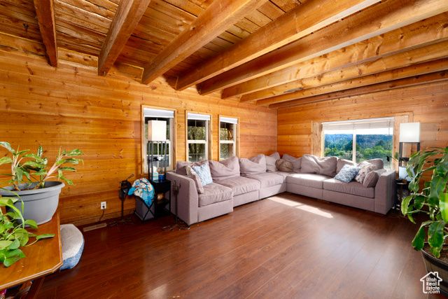 6536 N DRY FORK CANYON SETTLEMENT RD, Dry Fork, UT 84078