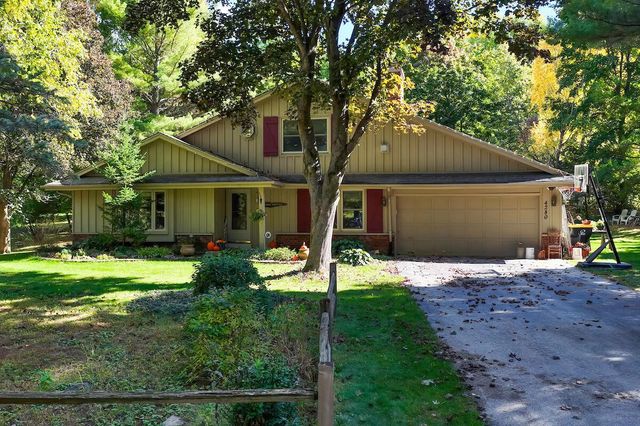 4280 Ridge ROAD, Colgate, WI 53017