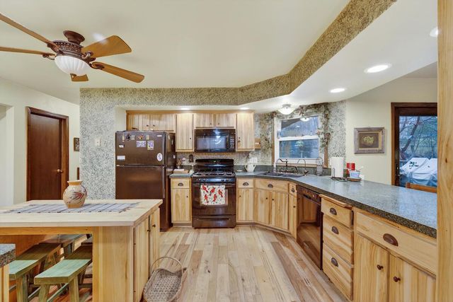 4280 Ridge ROAD, Colgate, WI 53017