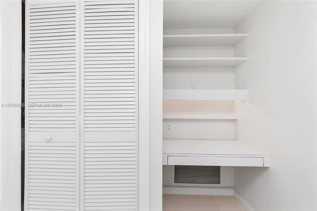 210 Sea View Drive 207, Key Biscayne, FL 33149