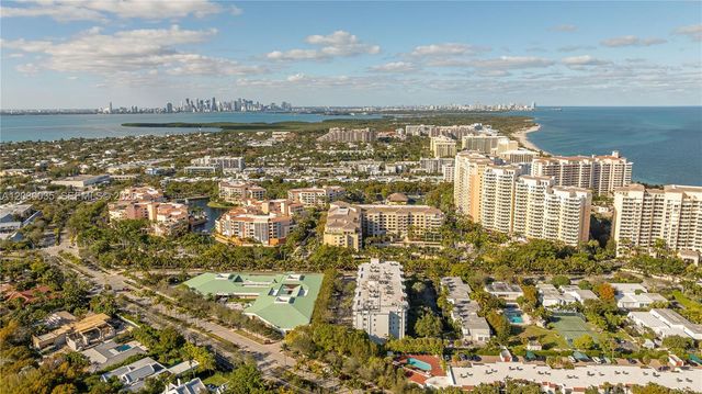 210 Sea View Drive 207, Key Biscayne, FL 33149
