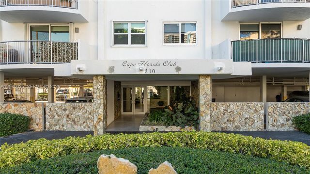 210 Sea View Drive 207, Key Biscayne, FL 33149