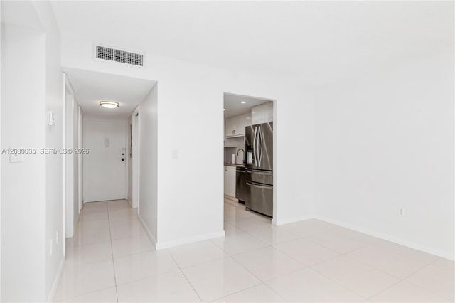 210 Sea View Drive 207, Key Biscayne, FL 33149