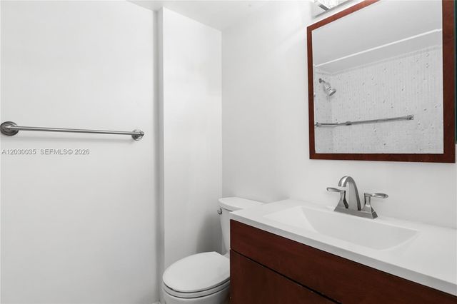 210 Sea View Drive 207, Key Biscayne, FL 33149