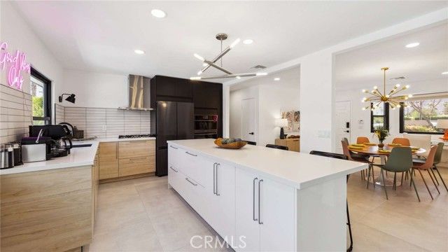 2004 Nicola, Palm Springs, CA 92262