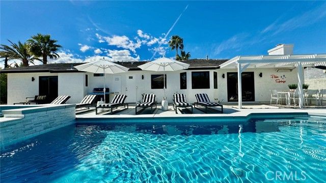 2004 Nicola, Palm Springs, CA 92262