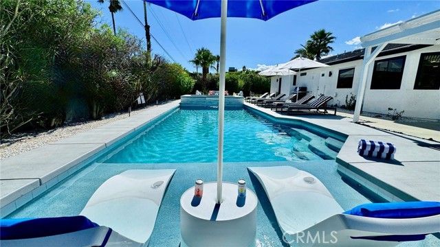 2004 Nicola, Palm Springs, CA 92262