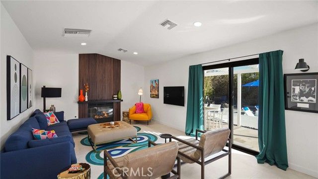 2004 Nicola, Palm Springs, CA 92262